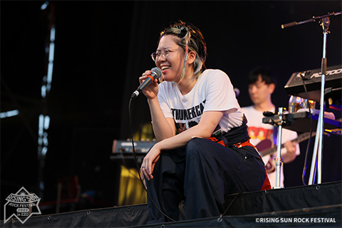 中村佳穂