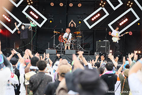 ＜RISING★STAR＞鈴木実貴子ズ